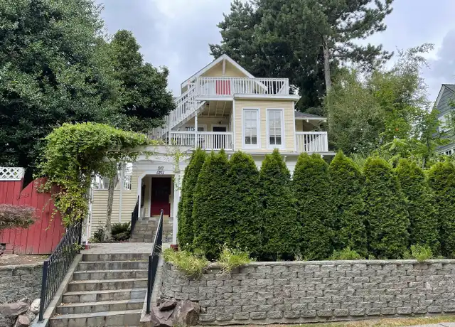 Property at 5235 17th Ave NE Unit 2, Seattle, WA, 98105, 1 bed, 1 bath, [object Object]