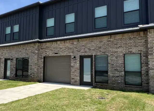 Property at 3457 Brooke Pl Unit 3427 3443, Texarkana, TX, 75503, 3 beds, 2.5 baths, [object Object]
