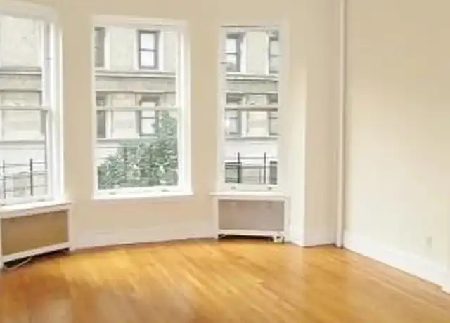 Property at 1 E 93rd St, New York, NY, 10128, 2 beds, 2 baths, [object Object]