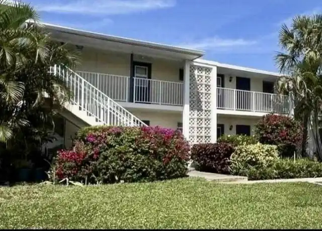 Property at 813 Hummingbird Way Unit 8A, North Palm Beach, FL, 33408, 3 beds, 2 baths, [object Object]