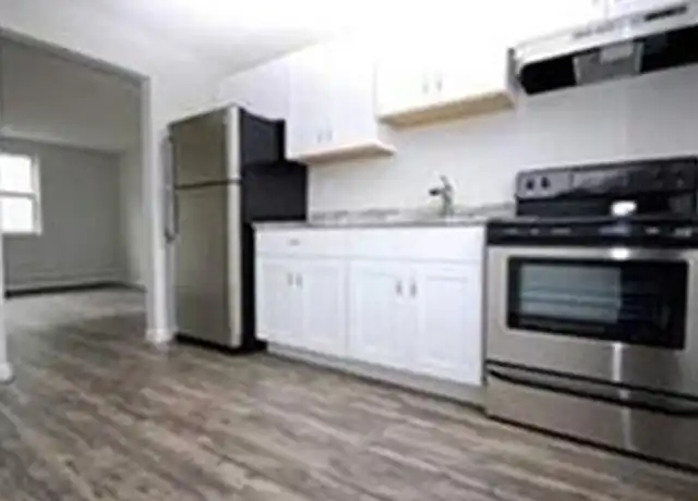 Property at 14 Tremont St Unit 8, Kingston, MA, 02364, 2 beds, 1 bath, [object Object]