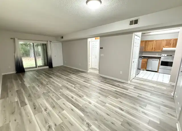 Property at 402 Twin Circle Dr #402, South Windsor, CT, 06074, 1 bed, 1 bath, [object Object]