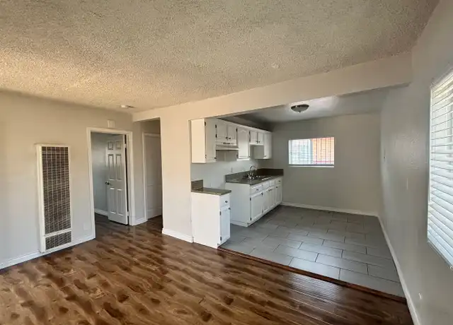 Property at 1335 1/2 E 47th St Unit 1335 1/2, Los Angeles, CA, 90011, 2 beds, 1 bath, [object Object]