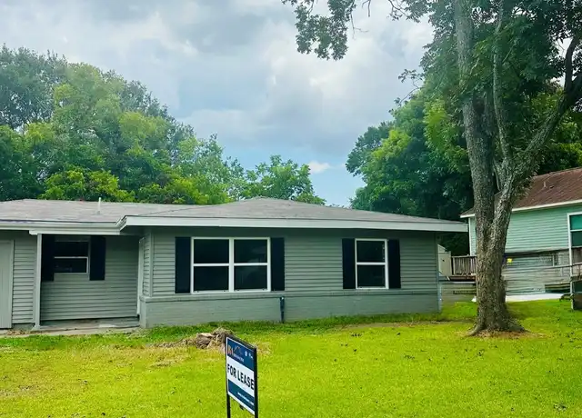 Property at 1007 Pirtle St, La Marque, TX, 77568, 4 beds, 2 baths, [object Object]