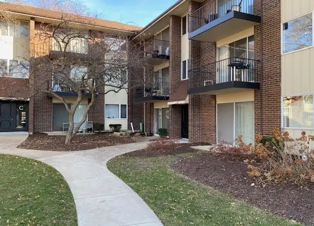 Property at 5S100 Pebblewood Ln Unit D2, Naperville, IL, 60563, 2 beds, 1.5 baths, [object Object]