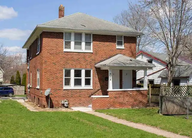 Property at 638 N Winnebago St Unit 1, Rockford, IL, 61103, 2 beds, 1 bath, [object Object]