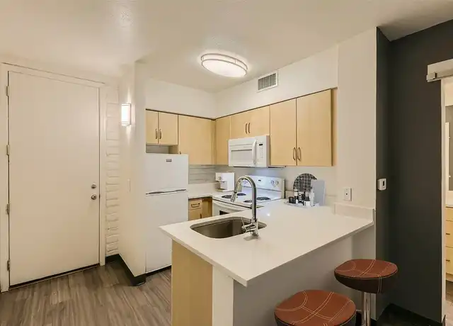 Property at Rise Canyon West - 3535 W Camelback Rd, Phoenix, AZ, 85019, 0-1 beds, 1 bath, [object Object]