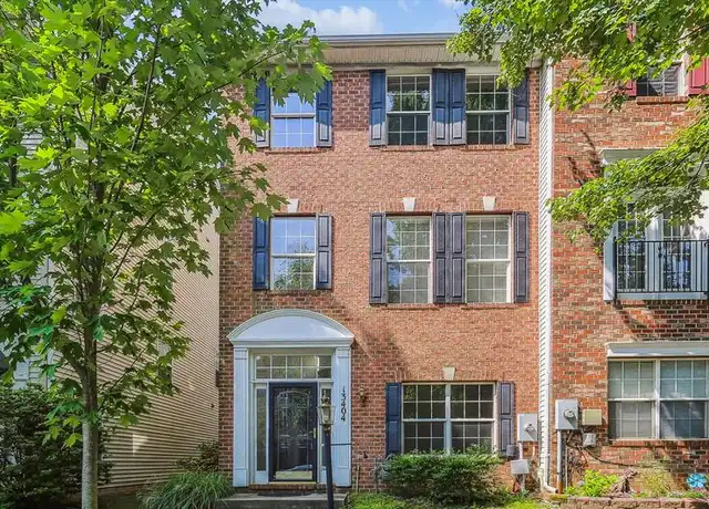 Property at 13404 Fountain Club Dr, Germantown, MD, 20874, 4 beds, 3.5 baths, [object Object]