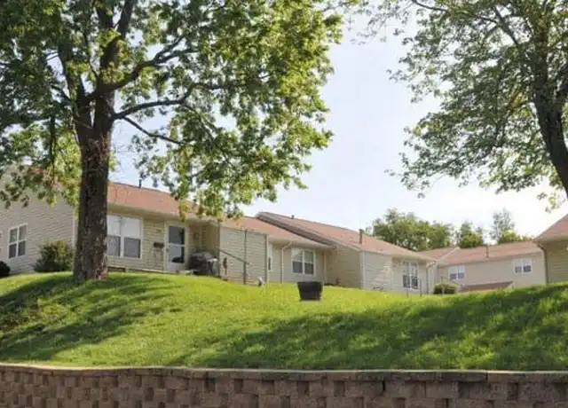 Property at 200 W High Dr, Liberty, MO, 64068, 1 bed, 1 bath, [object Object]