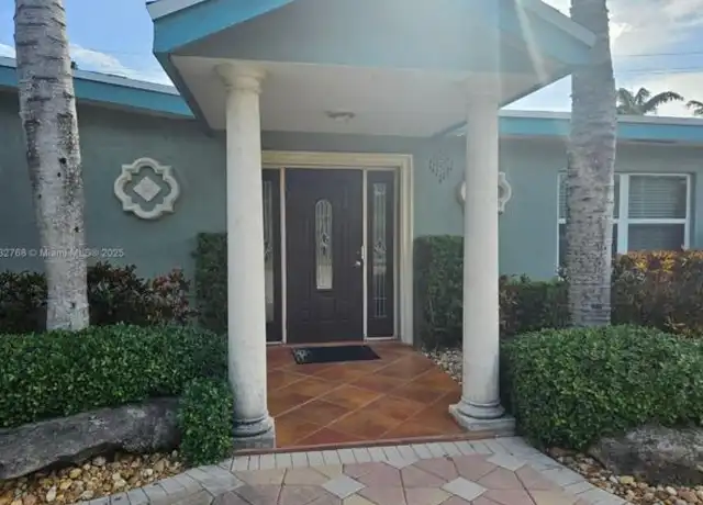 Property at 4030 SW 111th Ave, Miami, FL, 33165, 4 beds, 3 baths, [object Object]