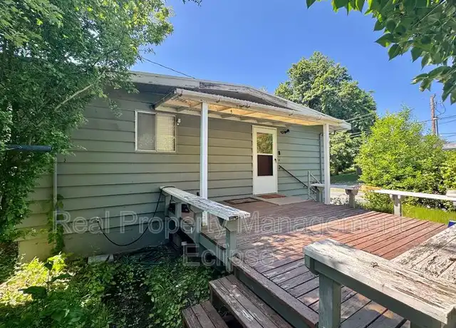 Property at 10323 NE 68th St, Kirkland, WA, 98033, 2 beds, 1 bath, [object Object]