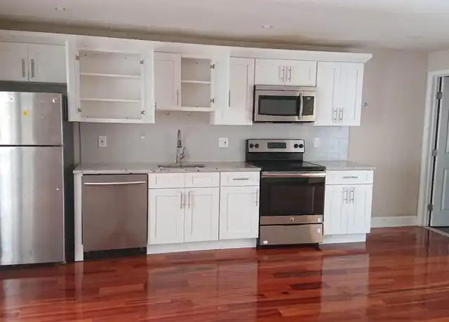 Property at 1118 S 12th St Unit 2R, Philadelphia, PA, 19147, 2 beds, 1 bath, [object Object]