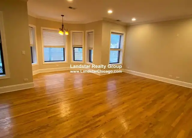 Property at 906 Reba Pl, Evanston, IL, 60202, 2 beds, 1 bath, [object Object]