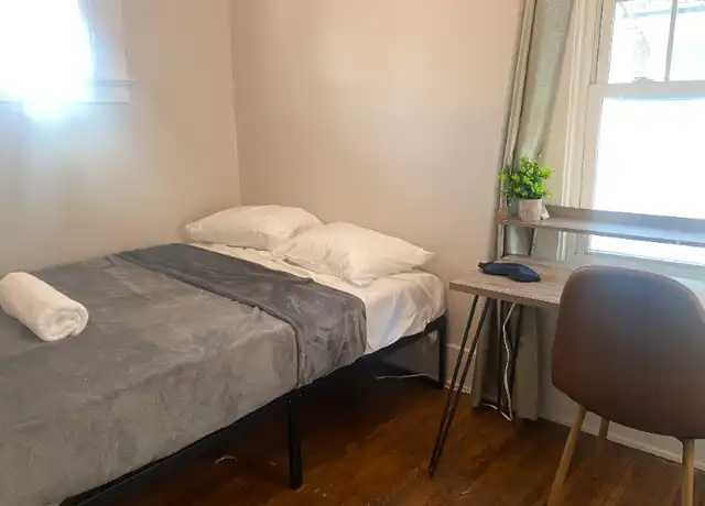 Property at 1040 S Plymouth Ave Unit 1, Rochester, NY, 14608, 4 beds, 1 bath, [object Object]