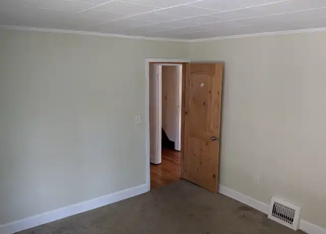 Property at 329 NW 21st St, Corvallis, OR, 97330, 1 bed, 1 bath, [object Object]