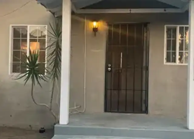 Property at 6500 Templeton St, Huntington Park, CA, 90255, 1 bed, 1 bath, [object Object]