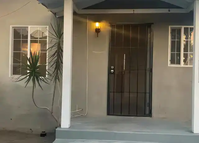 Property at 6500 Templeton St, Huntington Park, CA, 90255, 1 bed, 1 bath, [object Object]