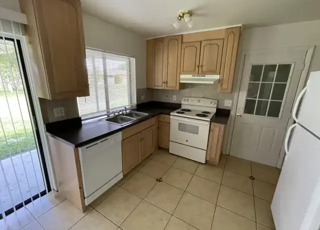 Property at 103 Rowland Rd, Lehigh Acres, FL, 33936, 3 beds, 2 baths, [object Object]