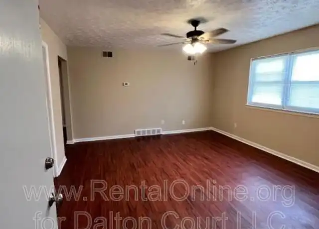 Property at 1814 Dalton Ct Unit 13, Lexington, KY, 40505, 2 beds, 1 bath, [object Object]