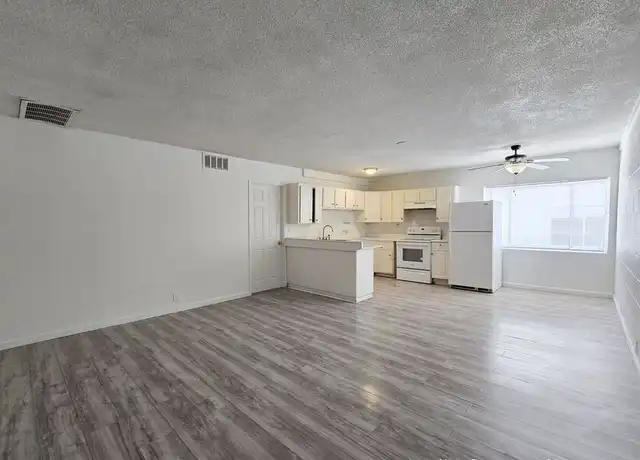 Property at 2913 Stewart Ave #3, Las Vegas, NV, 89101, 2 beds, 2 baths, [object Object]