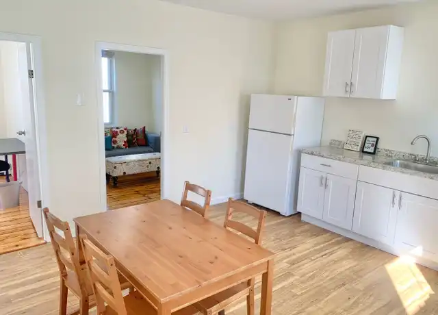 Property at 57 Preston St Rm 3, Providence, RI, 02906, 3 beds, 2 baths, [object Object]