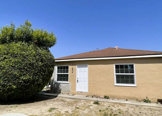 Photo of 204 E Walnut Ave, Lompoc, CA 93436