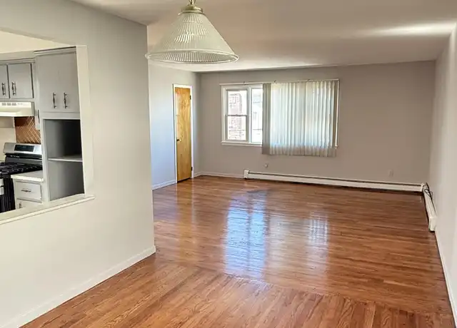 Property at 37 W 12th St Unit 2, Bayonne, NJ, 07002, 3 beds, 1 bath, [object Object]