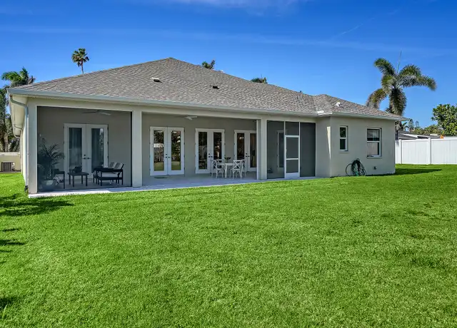 Property at 1111 Mallorca Dr, Bradenton, FL, 34209, 3 beds, 3 baths, [object Object]