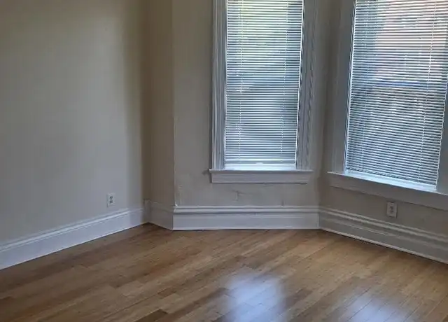 Property at 4400 Delmar Blvd, St. Louis, MO, 63108, 3 beds, 1 bath, [object Object]