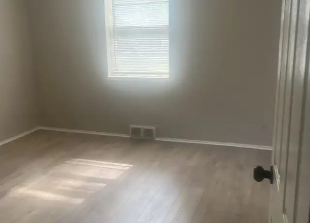 Property at 259 S Hartnett Ave, Saint Louis, MO, 63135, 3 beds, 1 bath, [object Object]