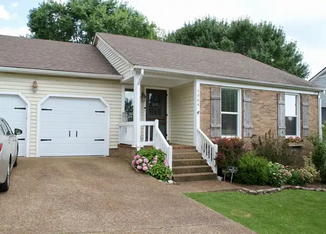 Property at 5064 English Village Dr, Nashville, TN, 37211, 3 beds, 2 baths, [object Object]