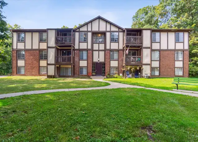 Property at 8640 Canterberry Ln, Newport, MI, 48166, 1 bed, 1 bath, [object Object]