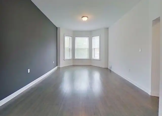 Property at 2803 E Belleview Pl Unit 4, Milwaukee, WI, 53211, 3 beds, 1 bath, [object Object]