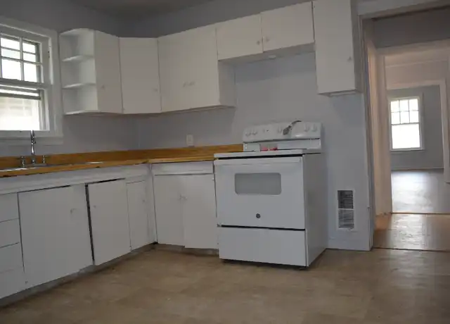 Property at 1014 Lamb St Unit 1014, Utica, NY, 13502, 3 beds, 1 bath, [object Object]