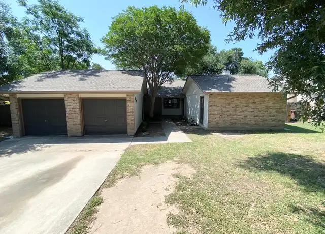 Property at 1103 Westwood Dr Unit A, Round Rock, TX, 78681, 2 beds, 2 baths, [object Object]
