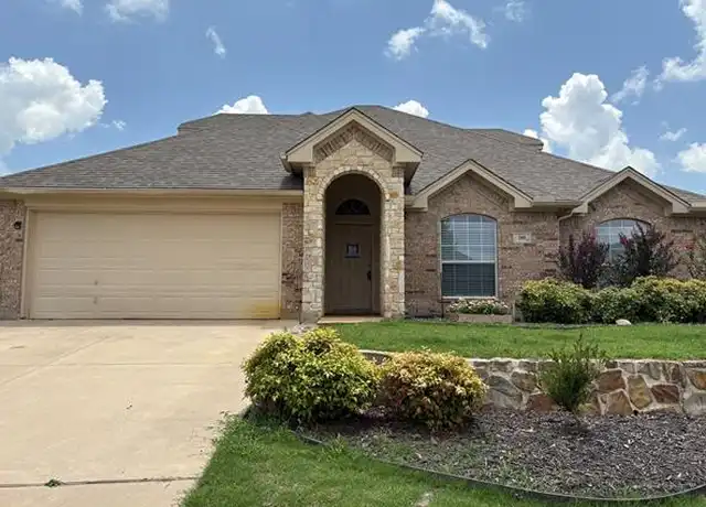 Property at 205 Carriage Dr, Willow Park, TX, 76087, 3 beds, 2 baths, [object Object]