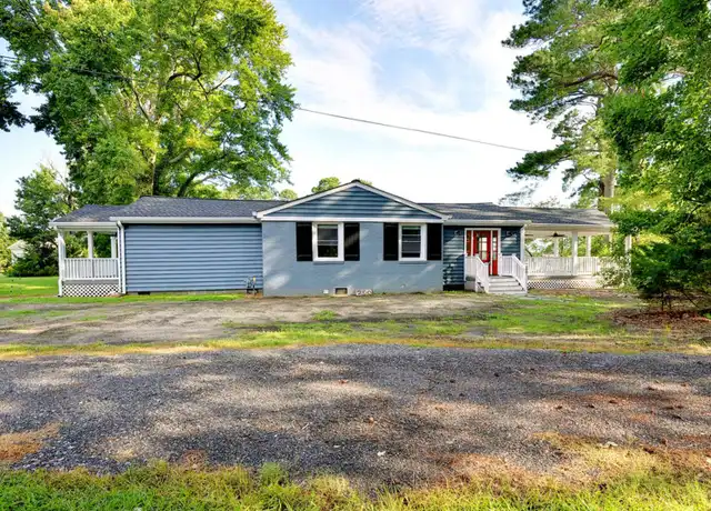Property at 200 Olde Pond Ln, Yorktown, VA, 23693, 3 beds, 2.5 baths, [object Object]