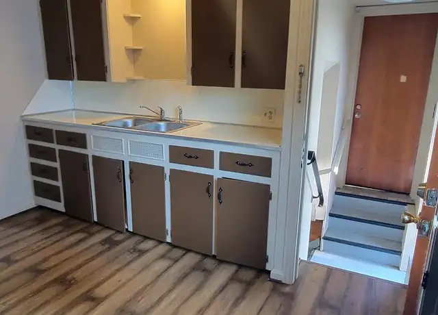 Property at 1723 47th St NW Unit A, Canton, OH, 44709, 2 beds, 1 bath, [object Object]