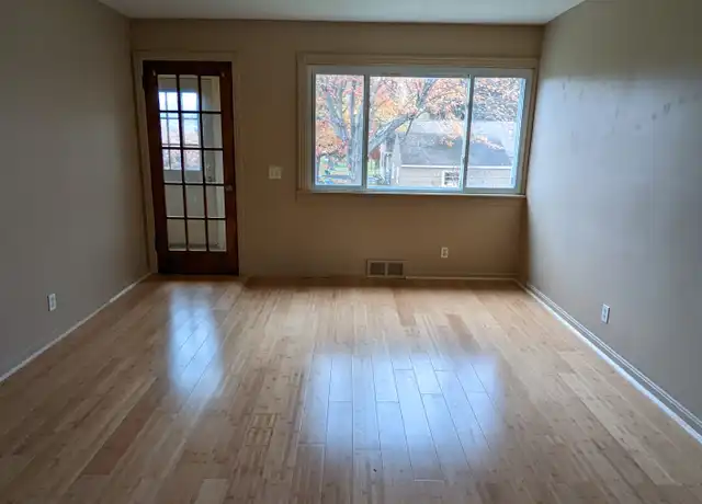 Property at 1725 47th St NW Unit A, Canton, OH, 44709, 2 beds, 1 bath, [object Object]