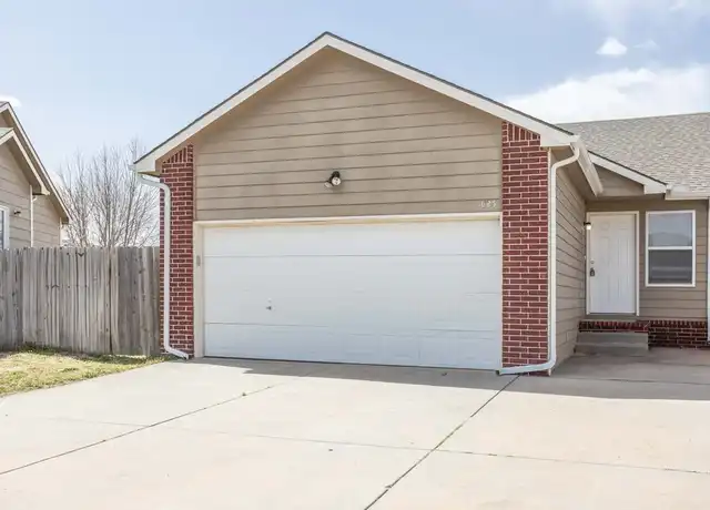 Property at 1026 E Karla Ave, Haysville, KS, 67060, 3 beds, 2 baths, [object Object]