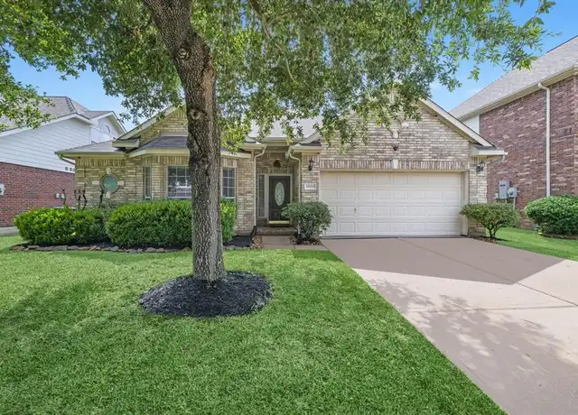 Property at 15215 Millers Run Ln, Sugar Land, TX, 77498, 3 beds, 2 baths, [object Object]