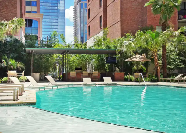 Property at 502 Crawford St Unit B2-9, Houston, TX, 77002, 2 beds, 2 baths, [object Object]