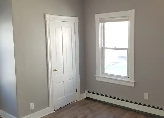 Property at 55 John St, Pawtucket, RI, 02861, 3 beds, 1 bath, [object Object]