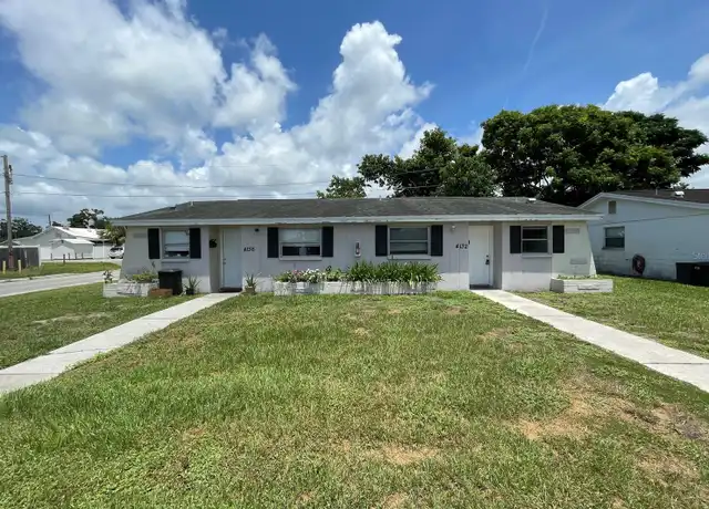 Property at 4136 Shoreline Dr, New Port Richey, FL, 34652, 2 beds, 1 bath, [object Object]