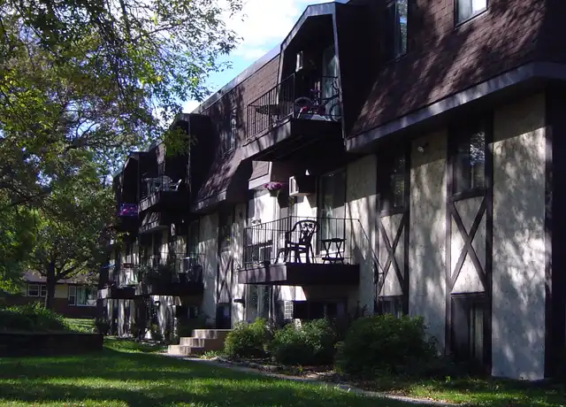 Property at 5284 Greenfield Ave Unit 21, Mounds View, MN, 55112, 2 beds, 1 bath, [object Object]