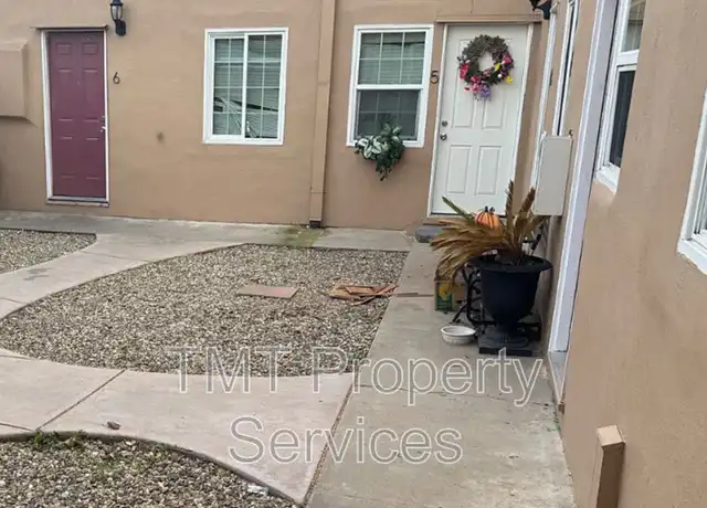 Property at 416 1/2 N School St, Lodi, CA, 95240, 1 bed, 1 bath, [object Object]