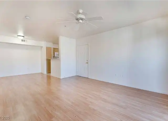 Property at 6955 N Durango Dr #3081, Las Vegas, NV, 89149, 1 bed, 1 bath, [object Object]