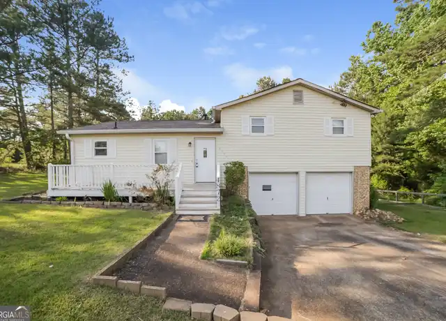 Property at 4872 Pebblebrook Dr, Douglasville, GA, 30135, 3 beds, 2 baths, [object Object]