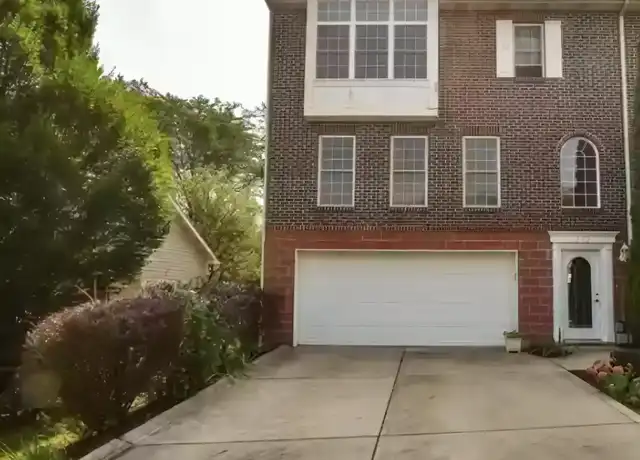 Property at 213 Prairie Ct, Freeport, PA, 16229, 3 beds, 2.5 baths, [object Object]