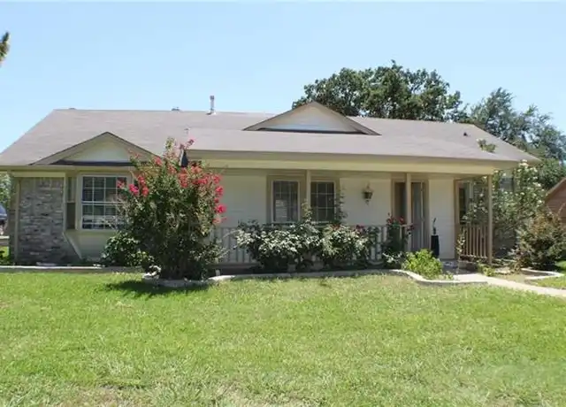 Property at 1130 Meriwood Dr, Lewisville, TX, 75067, 3 beds, 2 baths, [object Object]